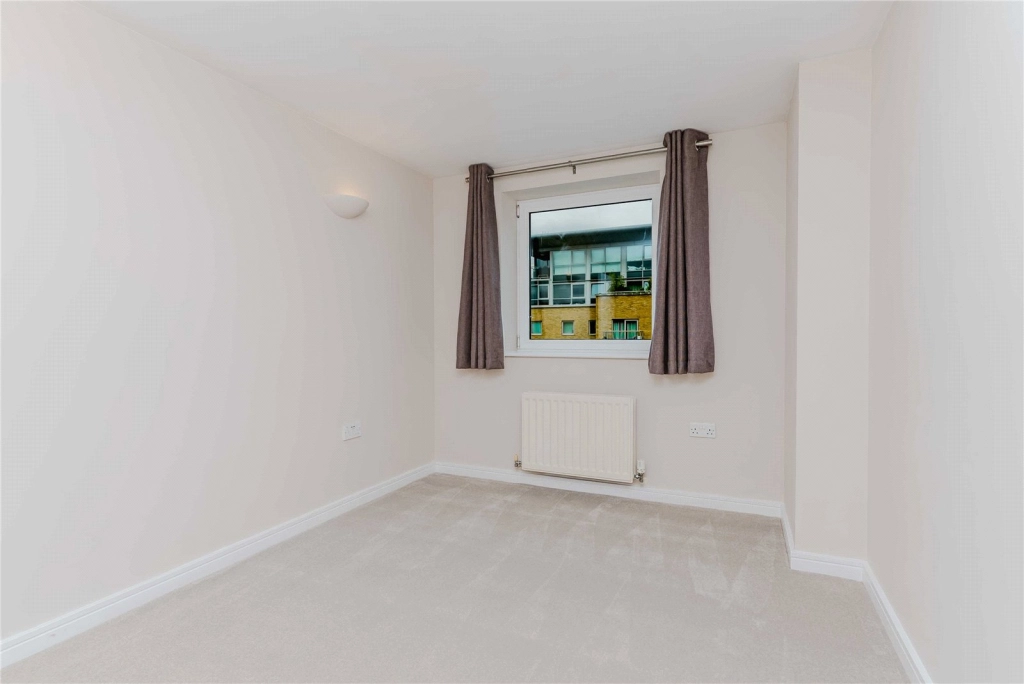 2 bedrooms apartments/flats for sale in Woolwich, Argyll Road - SE18 view 20