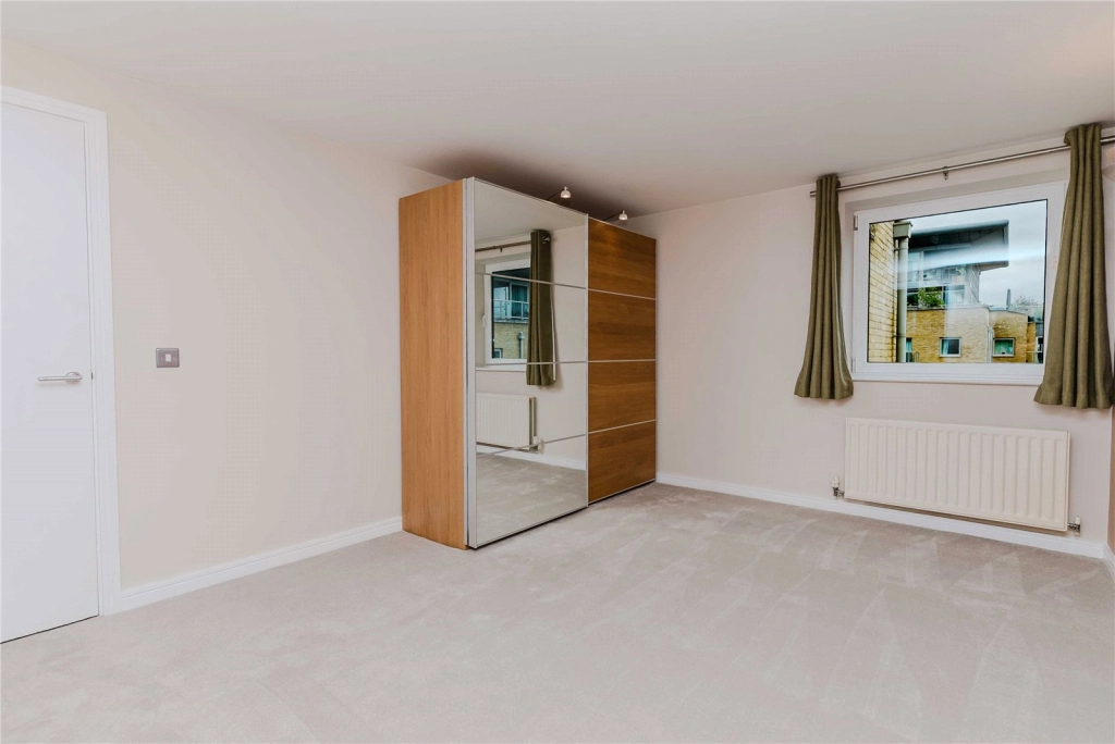 2 bedrooms apartments/flats for sale in Woolwich, Argyll Road - SE18 view 7