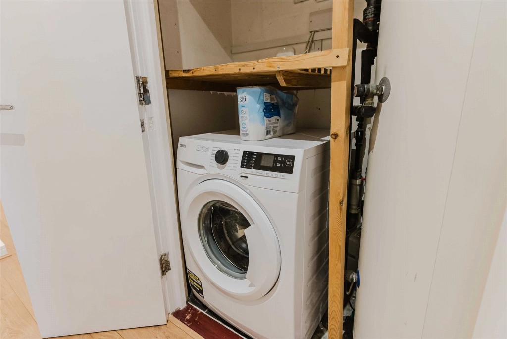 2 bedrooms apartments/flats for sale in Woolwich, Argyll Road - SE18 view 11