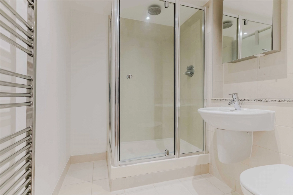 2 bedrooms apartments/flats for sale in Woolwich, Argyll Road - SE18 view 9