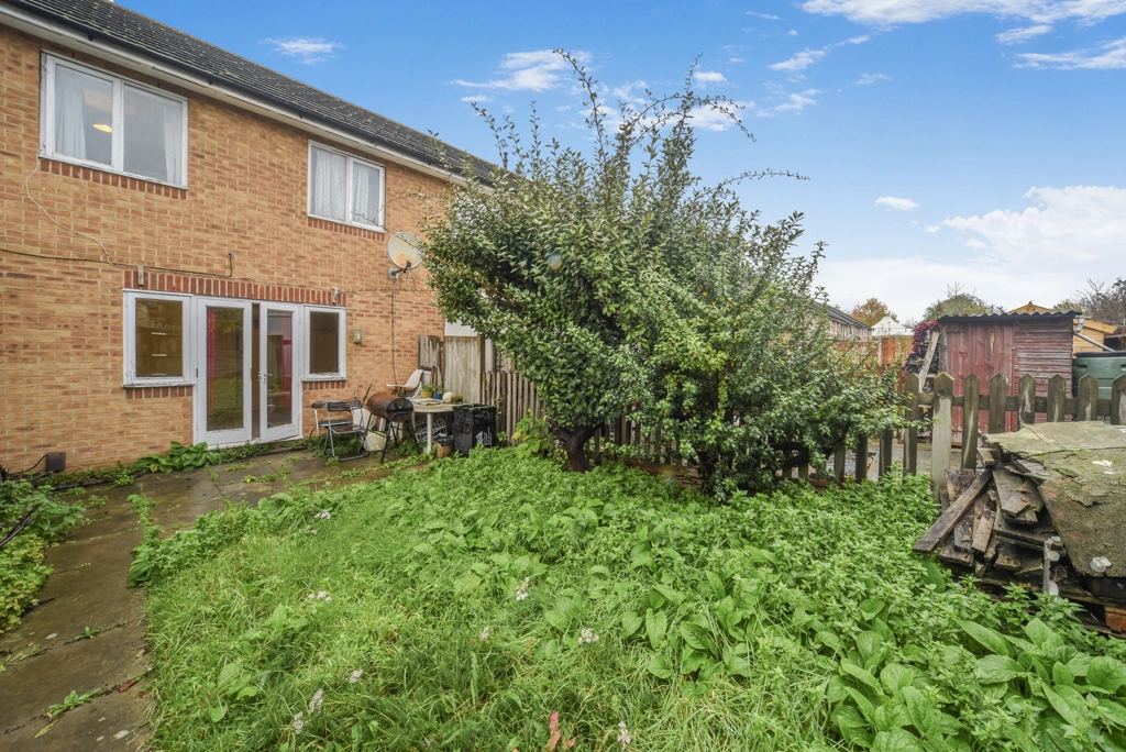 3 bedrooms houses for sale in Troughton Road, New Charlton - SE7 view 7
