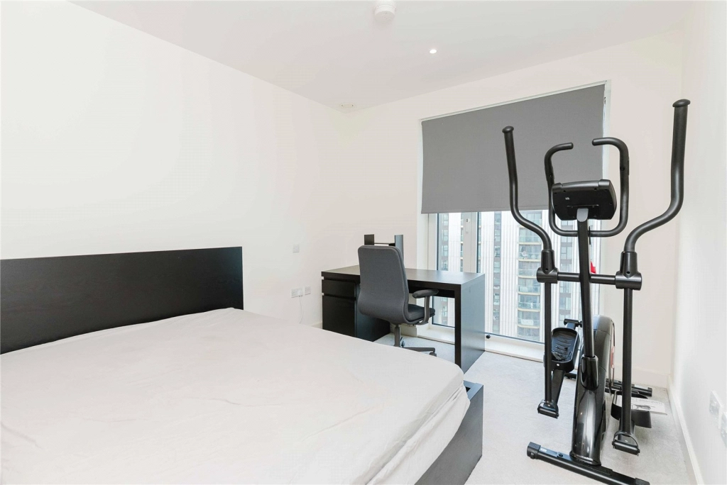 2 bedrooms apartments/flats for sale in Duke of Wellington Avenue, Woolwich - SE18 view 6