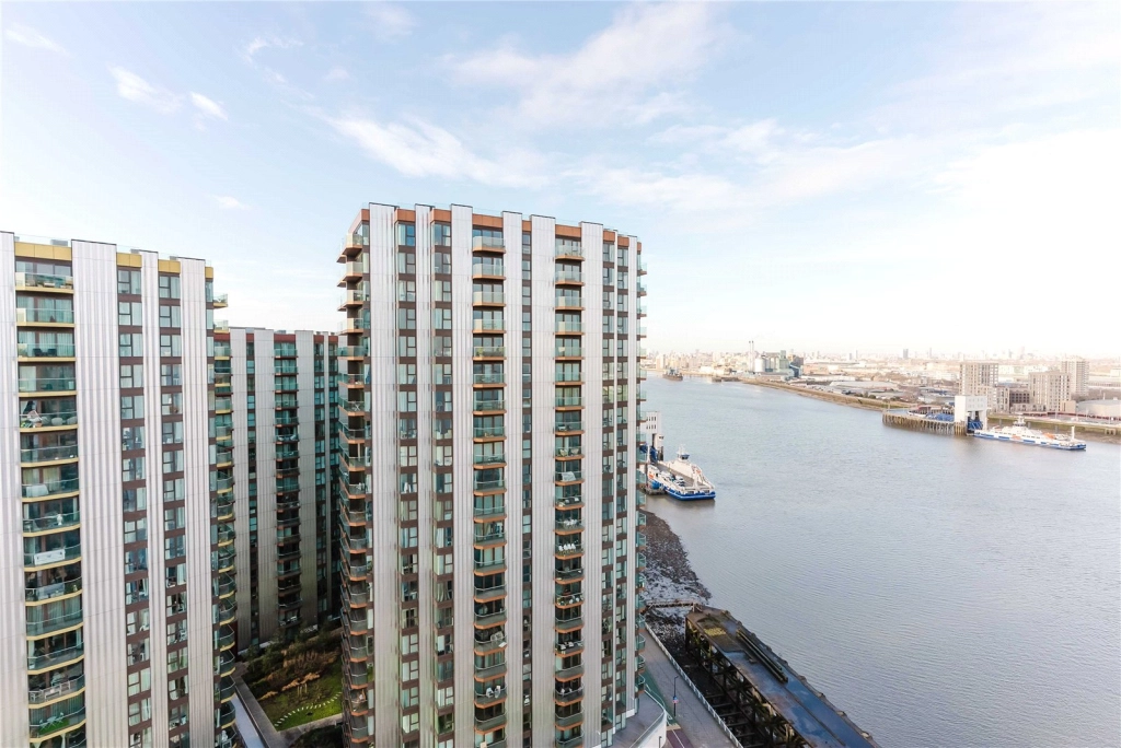 2 bedrooms apartments/flats for sale in Duke of Wellington Avenue, Woolwich - SE18 view 26