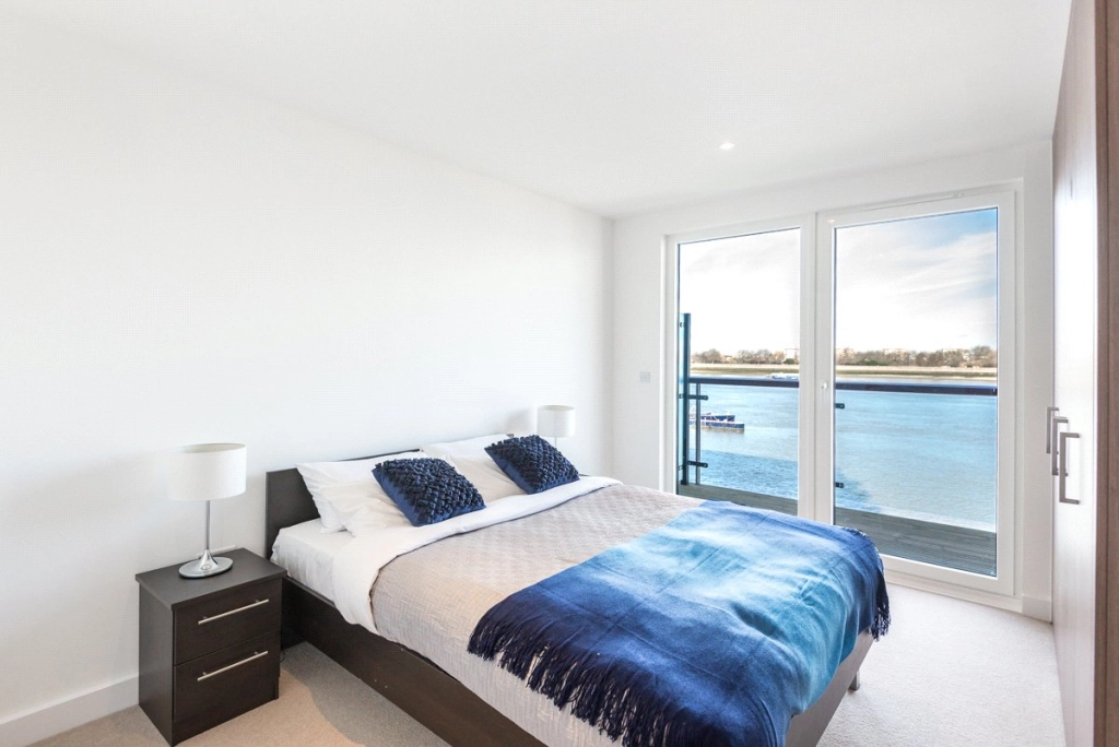 2 bedrooms apartments/flats for sale in Duke of Wellington Avenue, Woolwich - SE18 view 4