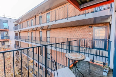 No 1 Street, Woolwich - SE18 view 14