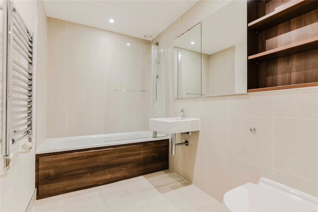 1 bedroom apartments/flats for sale in No 1 Street, Woolwich - SE18 view 6