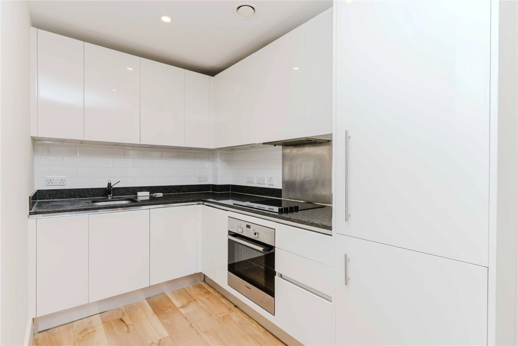1 bedroom apartments/flats for sale in No 1 Street, Woolwich - SE18 view 3