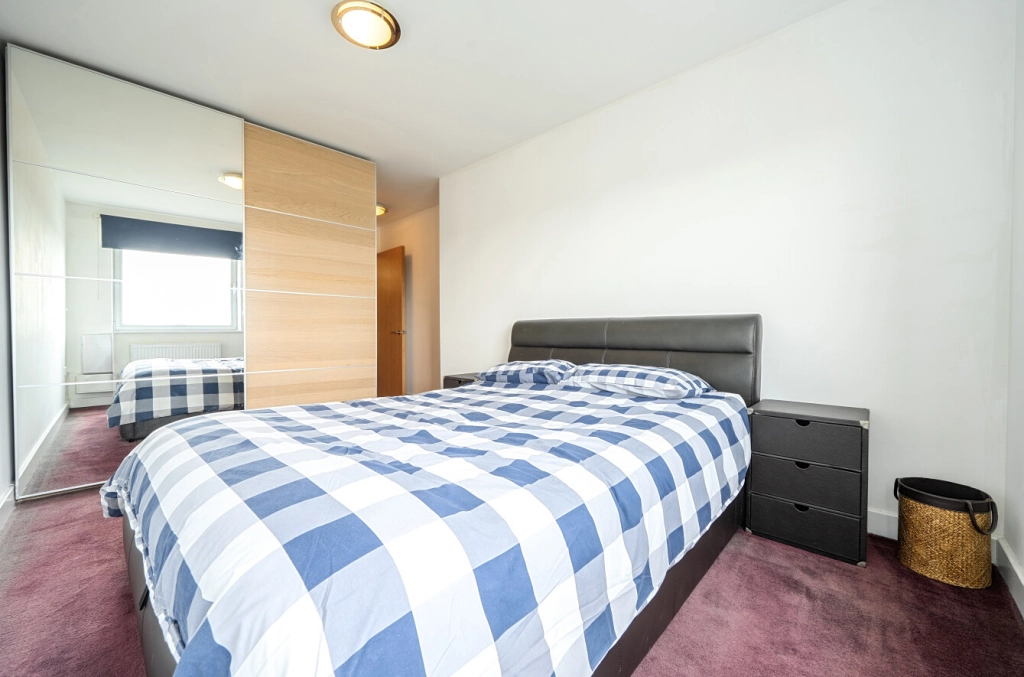 2 bedrooms apartments/flats for sale in Tideslea Path, Thamesmead - SE28 view 13
