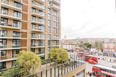 Victory Parade, Plumstead Road, Woolwich - SE18 view 22