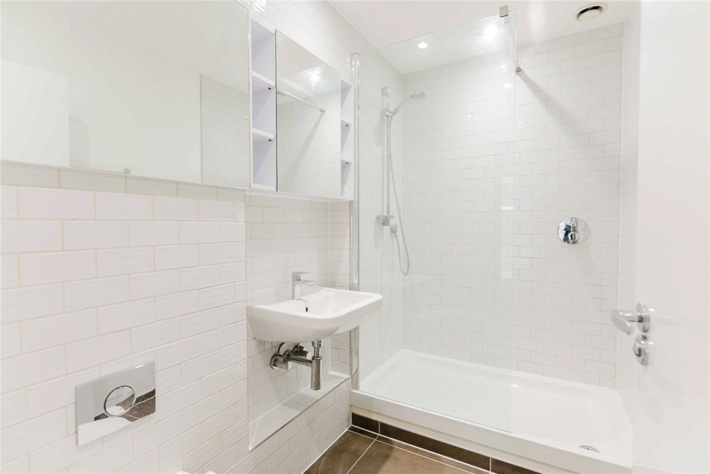 2 bedrooms apartments/flats for sale in Victory Parade, Plumstead Road, Woolwich - SE18 view 5