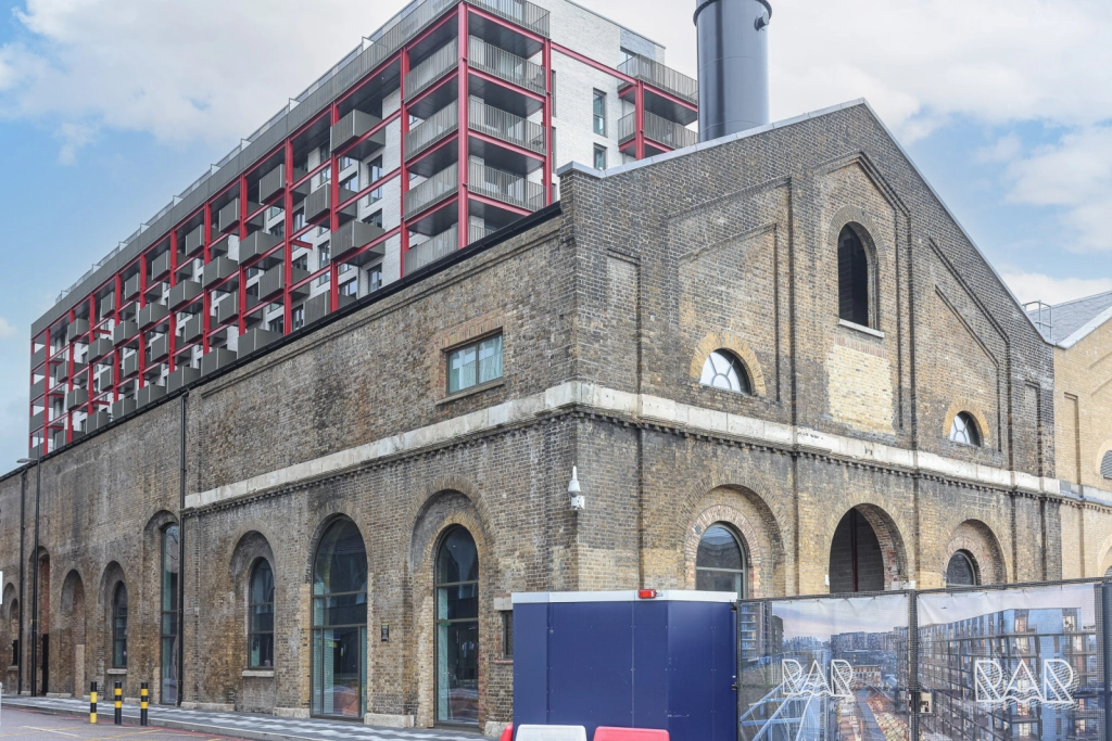 3 bedrooms apartments/flats for sale in Windsor Square, Woolwich - SE18 view 26