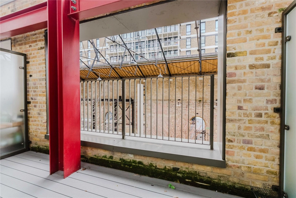 3 bedrooms apartments/flats for sale in Windsor Square, Woolwich - SE18 view 24