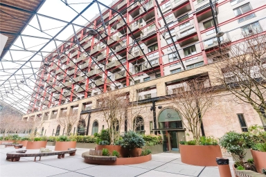 Windsor Square, Woolwich - SE18 view 22