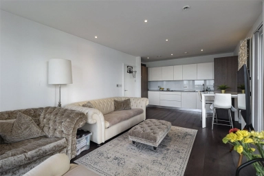 Duke of Wellington Avenue, Royal Arsenal - SE18 view 10