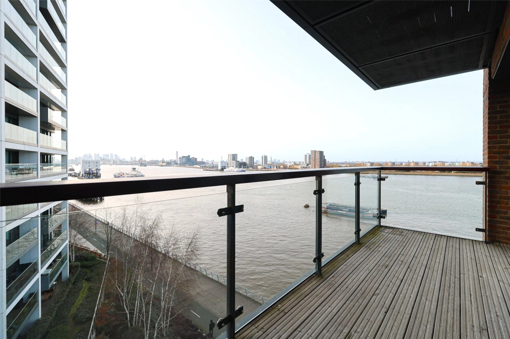 3 bedrooms apartments/flats for sale in Duke of Wellington Avenue, Royal Arsenal - SE18 view 20