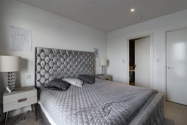 Duke of Wellington Avenue, Royal Arsenal - SE18 view 14