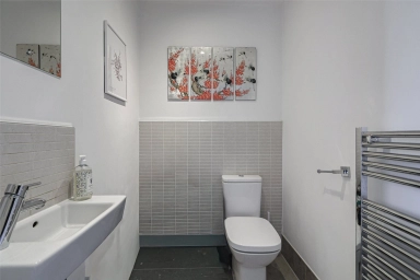 Parade Ground Path, Woolwich - SE18 view 16