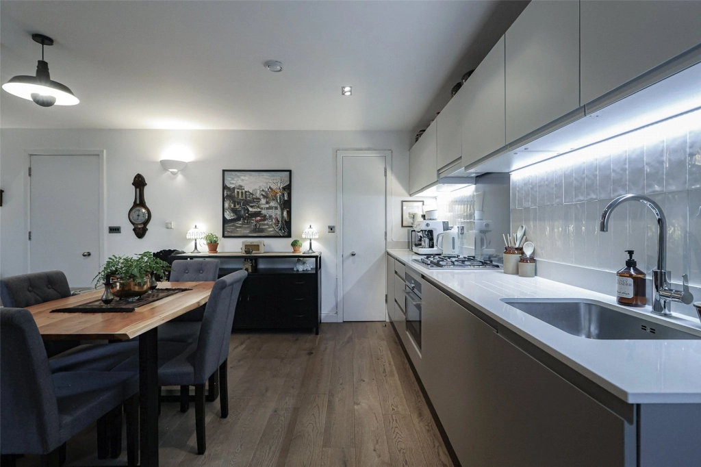 2 bedrooms houses for sale in Parade Ground Path, Woolwich - SE18 view 14