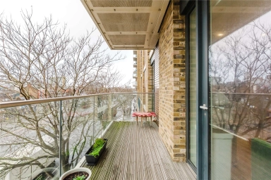 Victory Parade, Woolwich - SE18 view 19