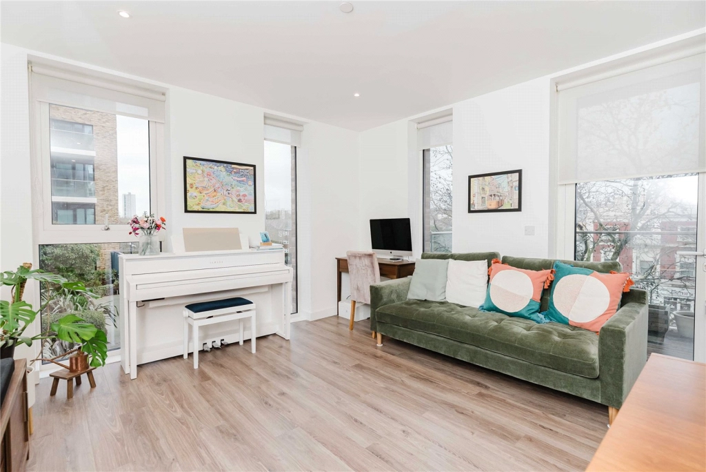 2 bedrooms apartments/flats for sale in Victory Parade, Woolwich - SE18 view 2