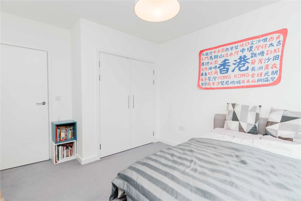 2 bedrooms apartments/flats for sale in Victory Parade, Woolwich - SE18 view 16