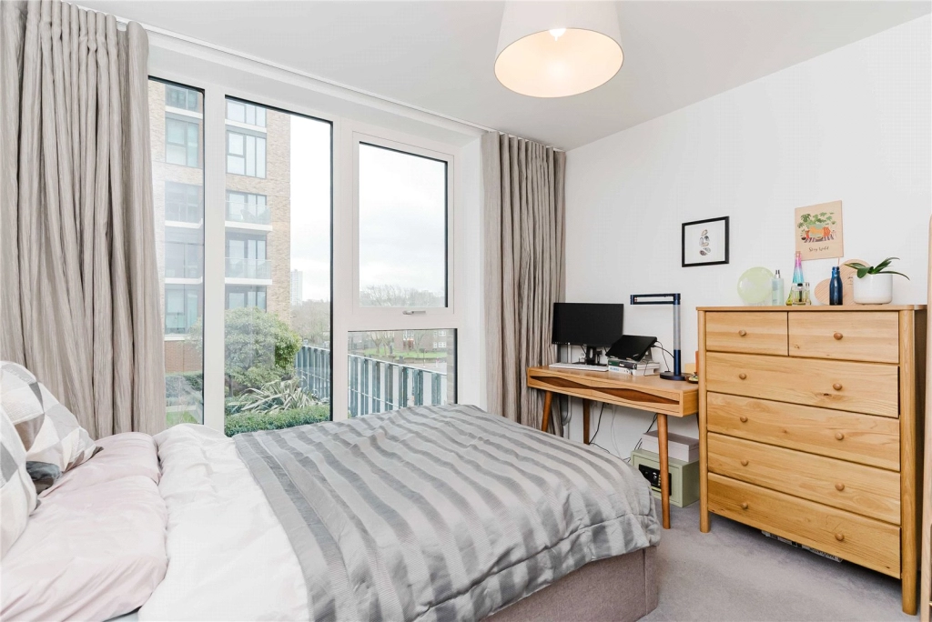 2 bedrooms apartments/flats for sale in Victory Parade, Woolwich - SE18 view 14