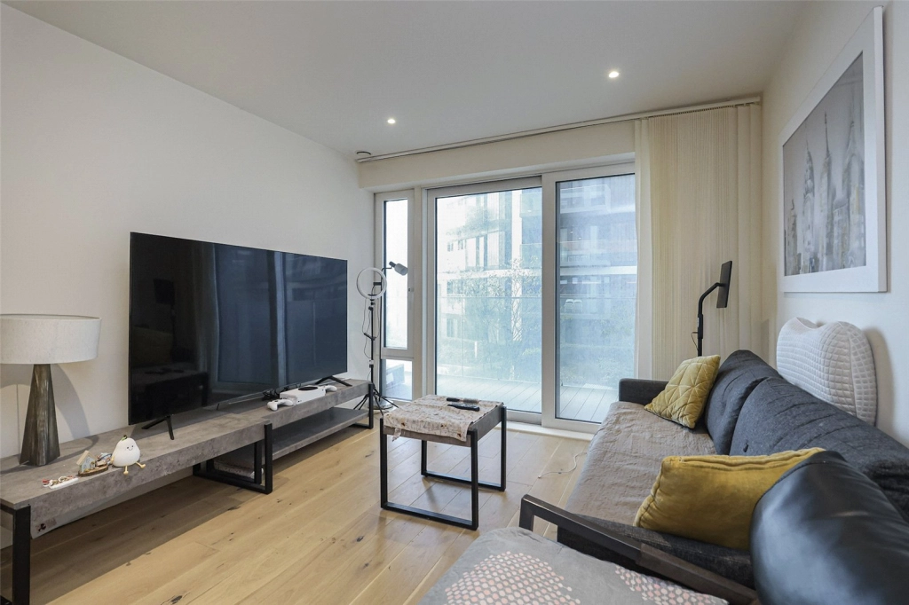 2 bedrooms apartments/flats for sale in Duke of Wellington Avenue, Woolwich - SE18 view 11