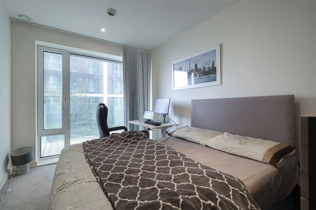 2 bedrooms apartments/flats for sale in Duke of Wellington Avenue, Woolwich - SE18 view 6