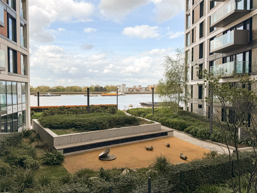 2 bedrooms apartments/flats for sale in Duke of Wellington Avenue, Woolwich - SE18 view 22