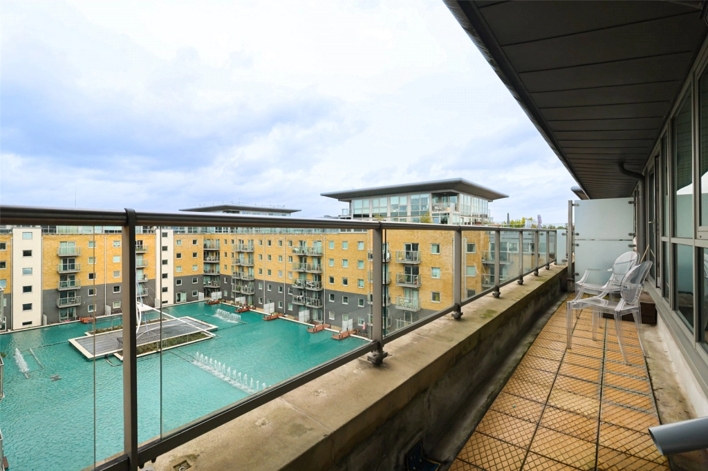 2 bedrooms apartments/flats for sale in Argyll Road, Woolwich - SE18 view 8