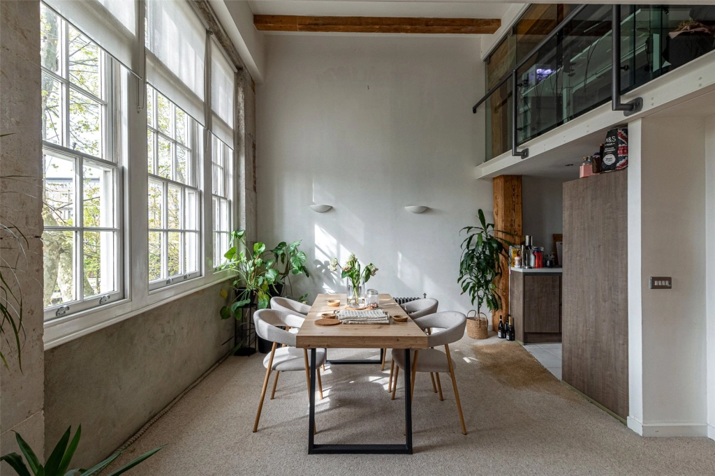 2 bedrooms apartments/flats for sale in Marlborough Road, Woolwich - SE18 view 3