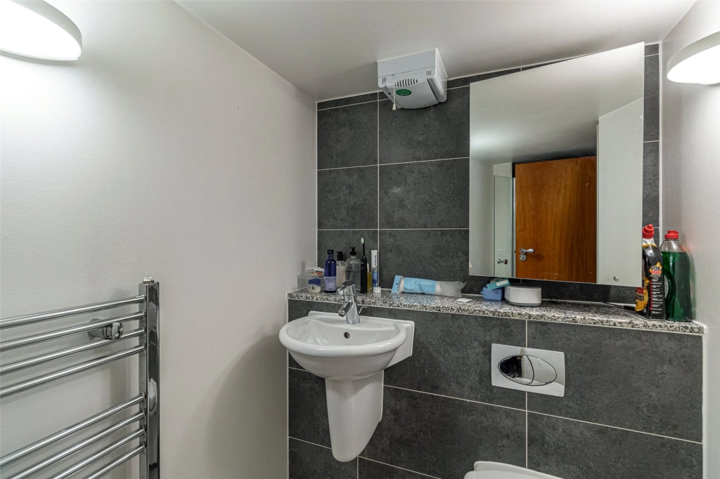 2 bedrooms apartments/flats for sale in Marlborough Road, Woolwich - SE18 view 13