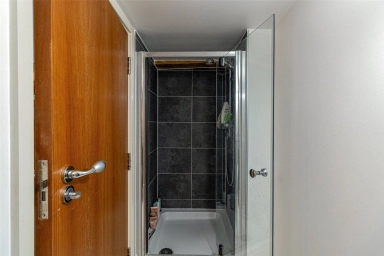 Marlborough Road, Woolwich - SE18 view 8