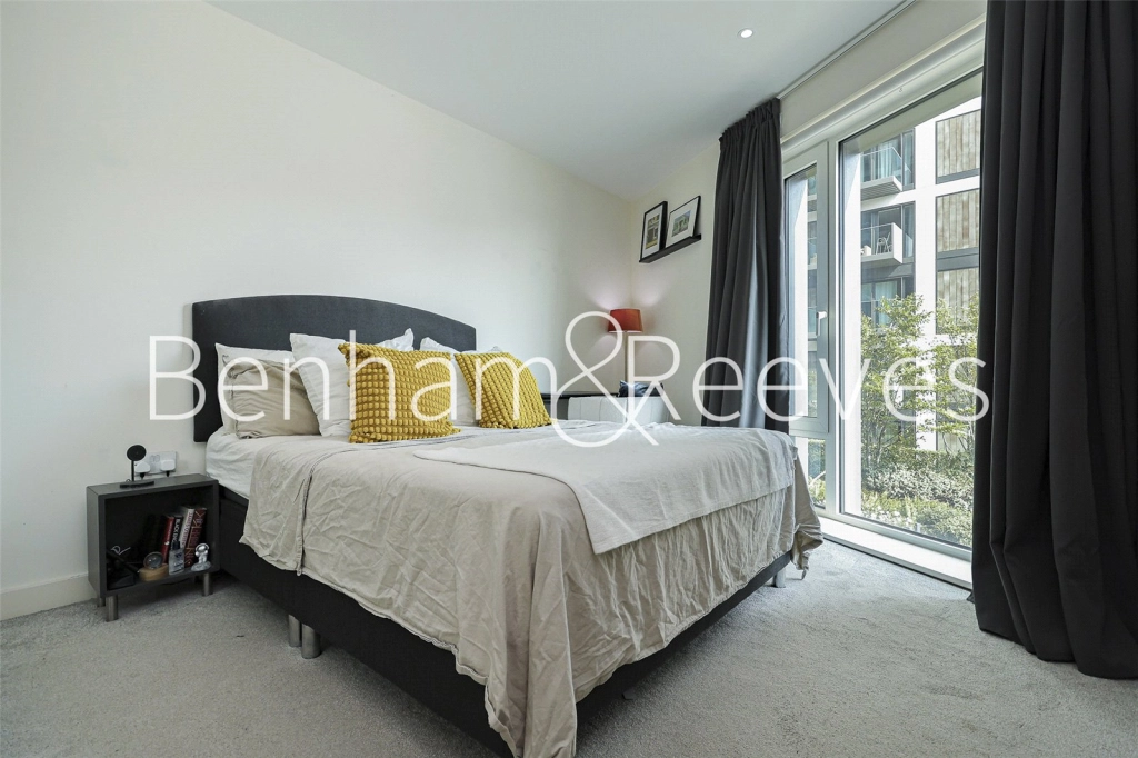 1 bedroom apartments/flats for sale in Duke of Wellington Avenue, London - SE18 view 6