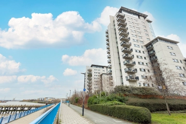 Erebus Drive, London - SE28 view 1