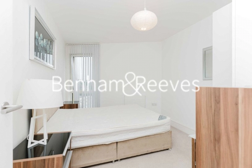 2 bedrooms apartments/flats for sale in Tilston Bright Square, London - SE2 view 4