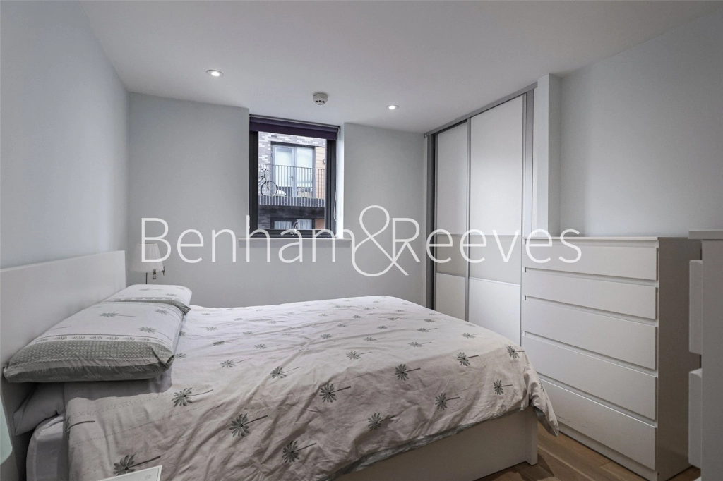 2 bedrooms apartments/flats for sale in Bunton Street, London - SE18 view 5