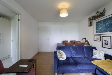 Harlinger Street, Woolwich - SE18 view 12