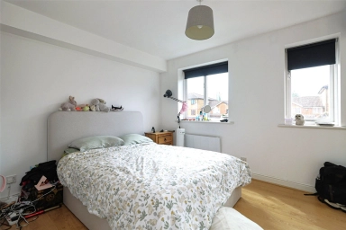 Harlinger Street, Woolwich - SE18 view 5