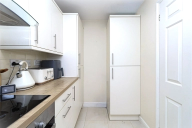 Harlinger Street, Woolwich - SE18 view 9