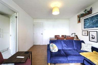 Harlinger Street, Woolwich - SE18 view 11