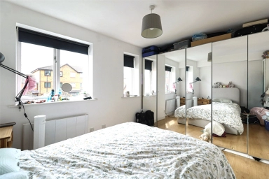 Harlinger Street, Woolwich - SE18 view 15