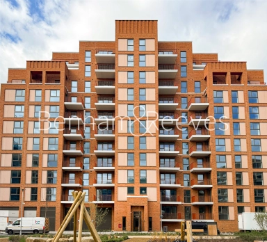 Southlake Road, London - SE28 view 11