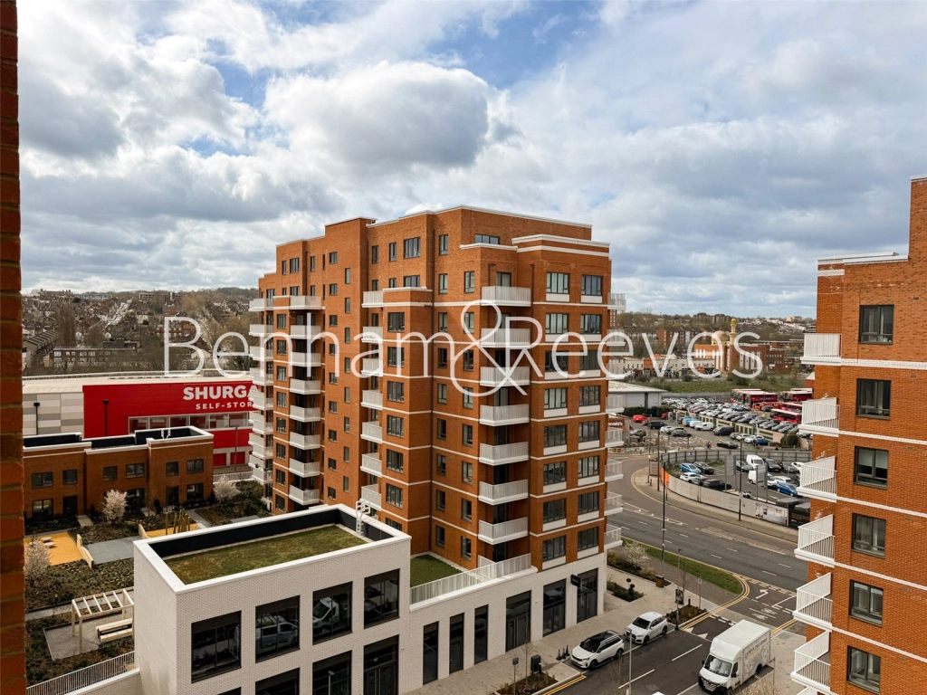1 bedroom apartments/flats for sale in Southlake Road, London - SE28 view 14