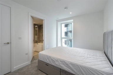 Brigadier Walk, London - SE18 view 6