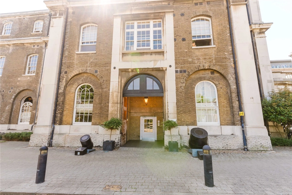 2 bedrooms apartments/flats for sale in Marlborough Road, Woolwich - SE18 view 26