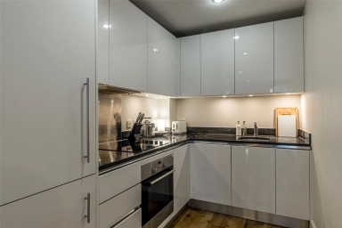 Major Draper Street, Royal Arsenal - SE18 view 4