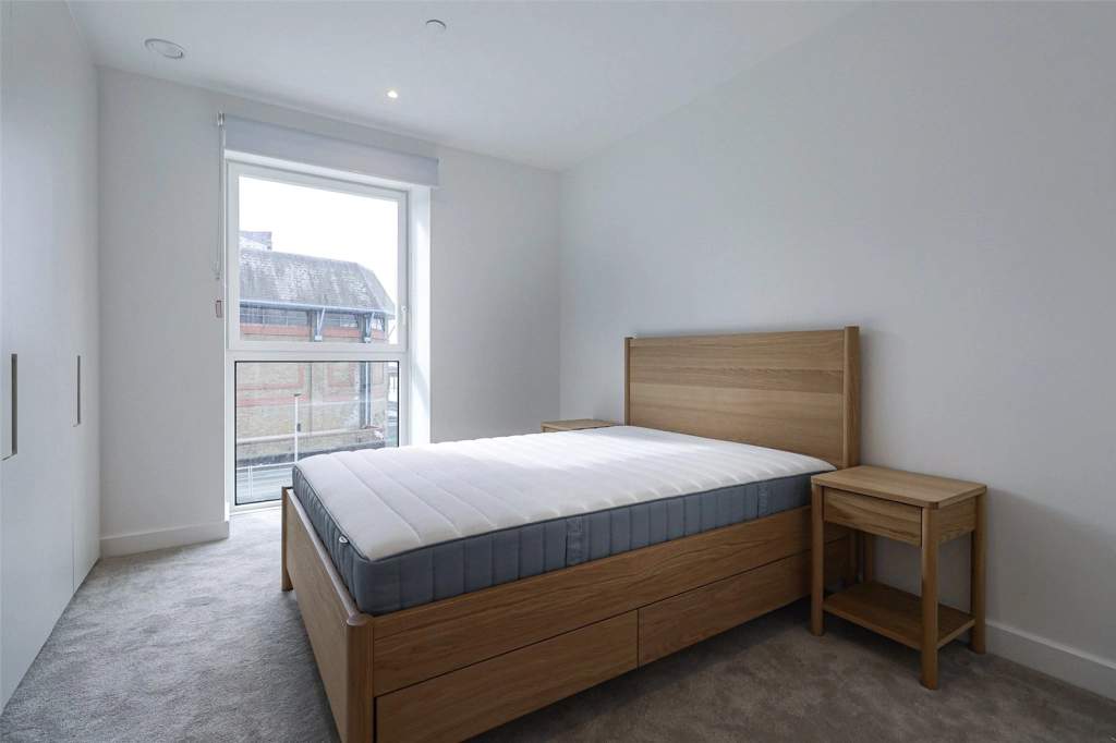 1 bedroom apartments/flats for sale in Brigadier Walk, London - SE18 view 3