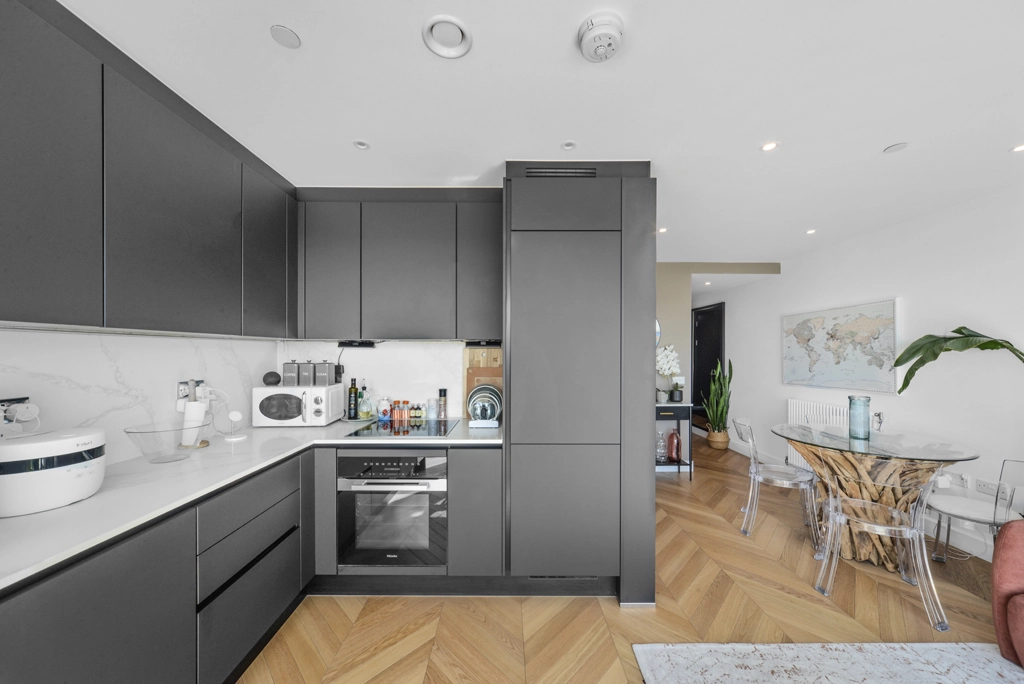 1 bedroom apartments/flats for sale in Brigadier Walk, Woolwich - SE18 view 10