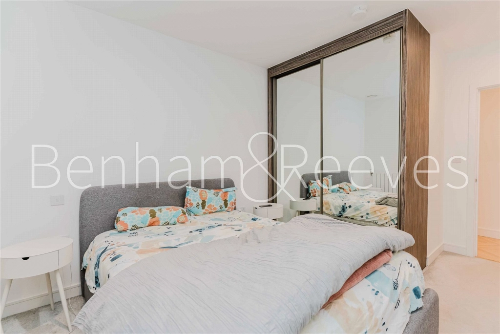 2 bedrooms apartments/flats for sale in Pegler Square, London - SE3 view 24